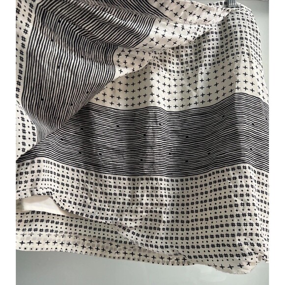 Madewell Silk Skirt Black White Hashtag Stripe Faux Wrap Tulip Mini Size Medium - Picture 4 of 9